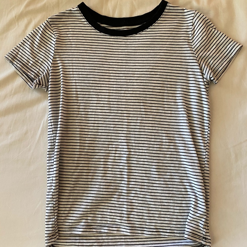 Girls black and white striped Tshirt!